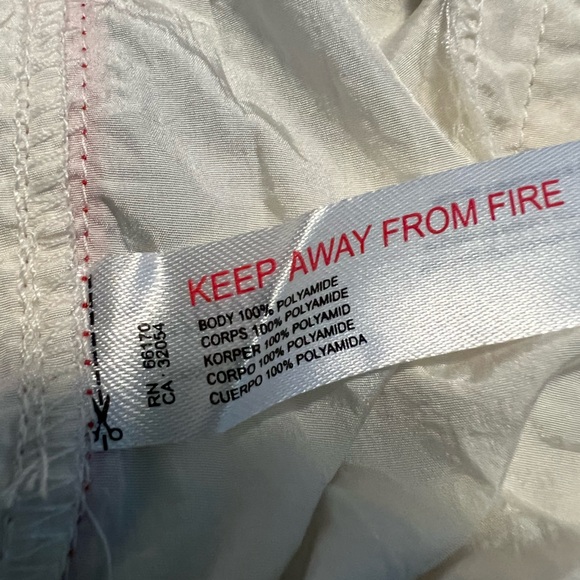 The Bowline Parachute Pants By Anthropologie Creme/Red stripe NWT - Picture 9 of 12